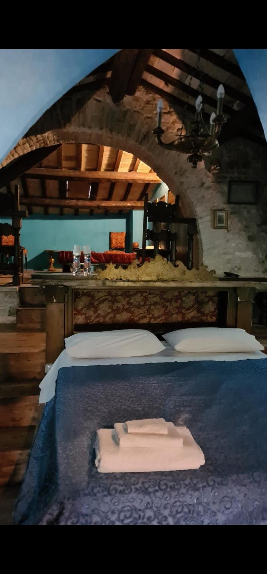Hotel Convento Di San Martino In Crocicchio Urbino Habitación foto